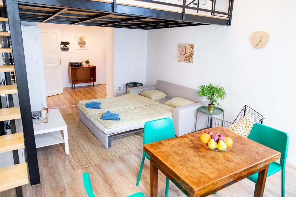 Studio Apartment Next To Famous Party House A38 부다페스트 외부 사진